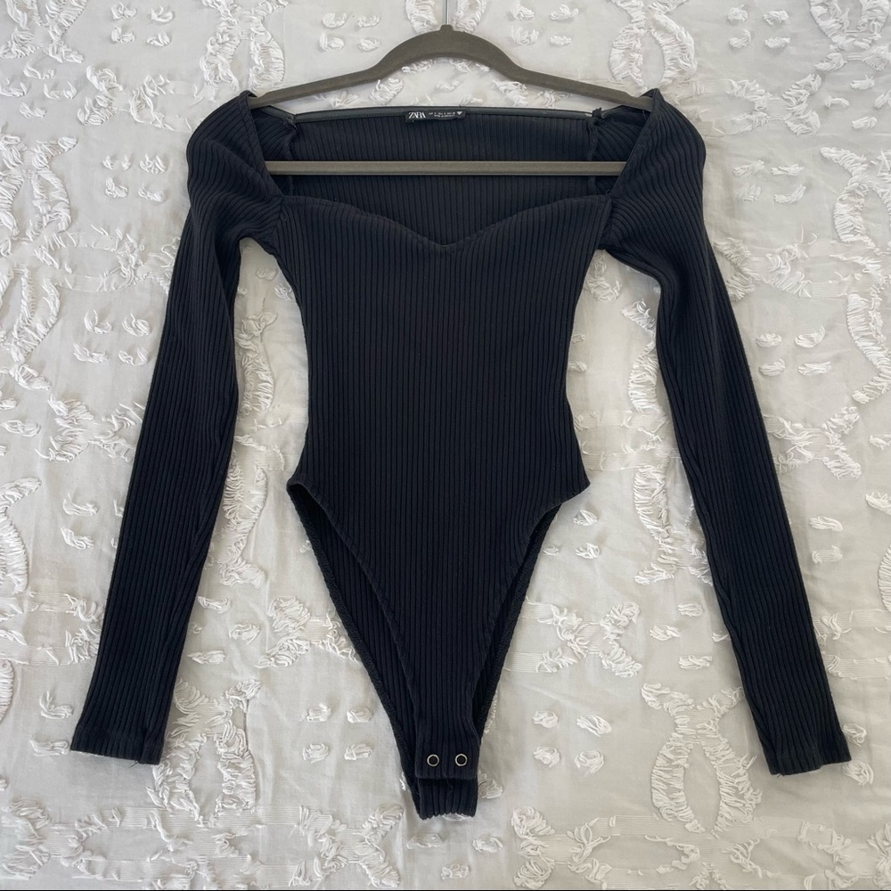Zara Ribbed Long Sleeve Bodysuit